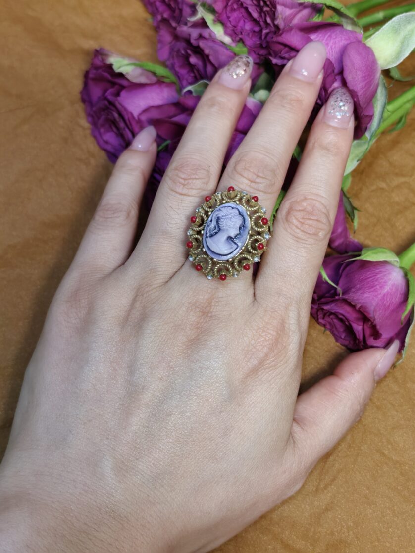 Ring three - Image 2