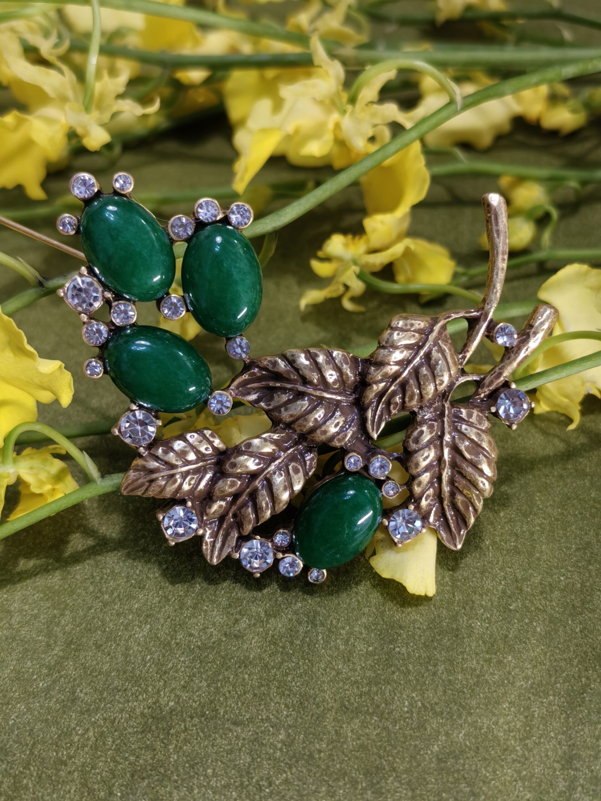 Brooch